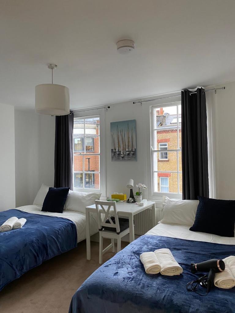 Comfy Private Rooms In Camden Town, Central London Exterior photo